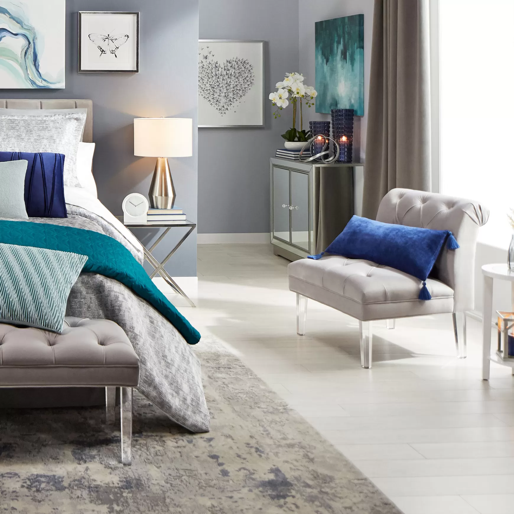 * Laila Ali Grey Tufted Accent Chair With Clear Acrylic Legs Outlet Hot